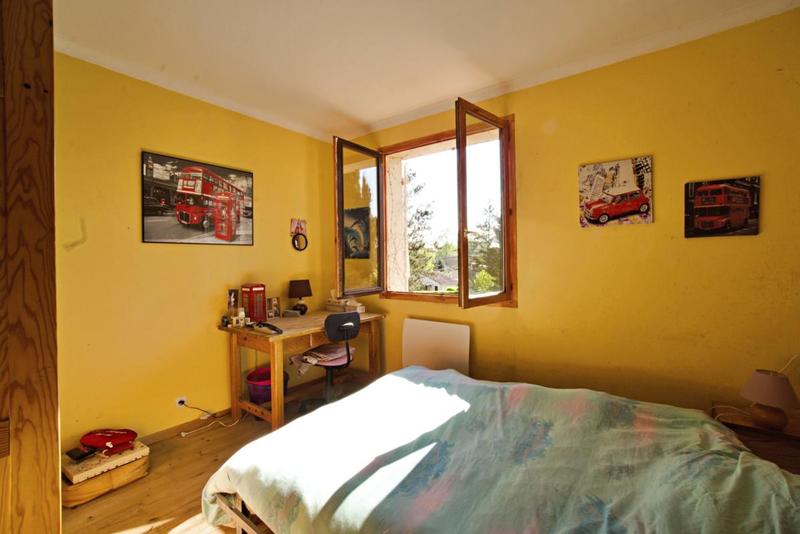 Maison - 121 m² - 5 pièces