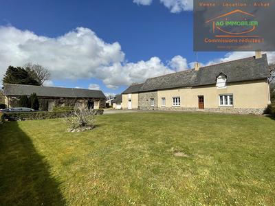 Maison - 380 m² - 5 pièces