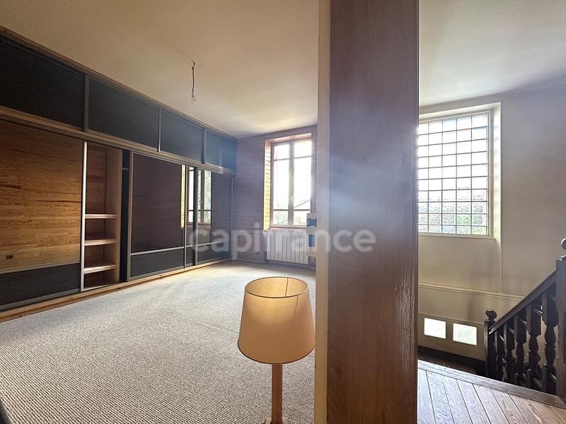 Maison de maîtres - 245 m² - 8 pièces