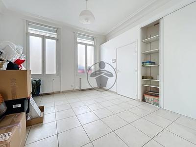 Bureau - 145 m² - 7 pièces