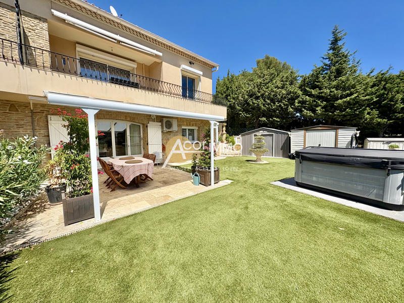 Maison - 211 m² - 9 pièces