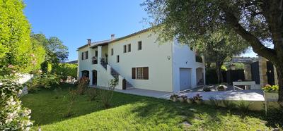 Maison - 178 m² - 6 pièces