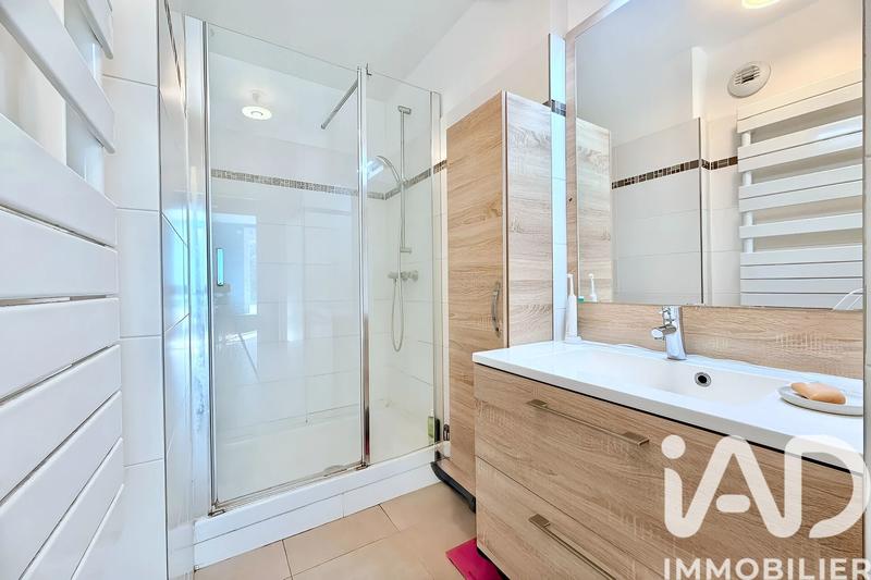 Appartement - 81 m² - 4 pièces