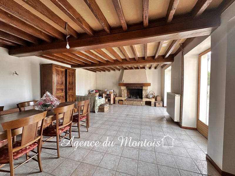 Maison - 102 m² - 4 pièces