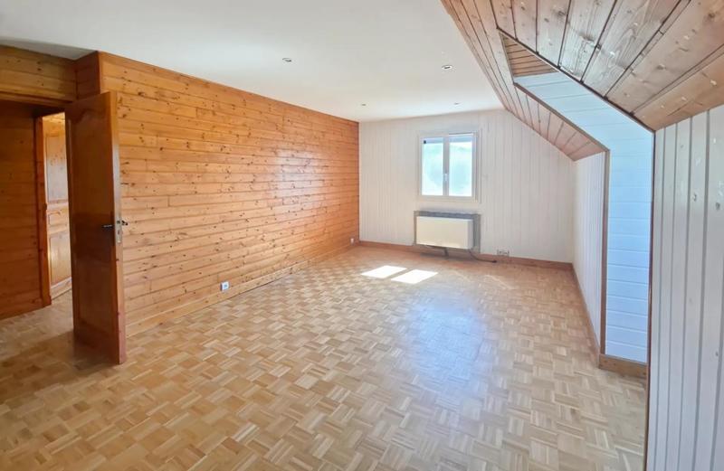 Maison - 190 m² - 7 pièces