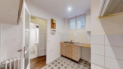 Studio - 25 m² - 1 pièce