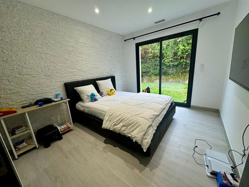 Maison - 140 m² - 6 pièces