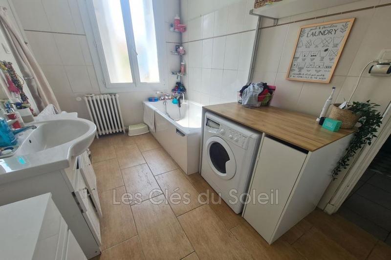 Villa - 180 m² - 6 pièces