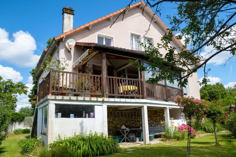 Maison - 157 m² - 7 pièces