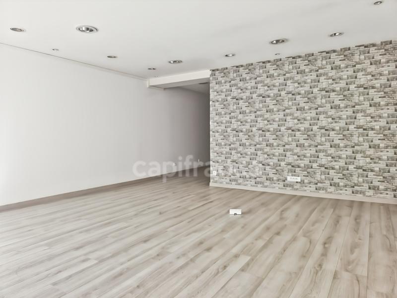 Immeuble - 129 m² - 7 pièces