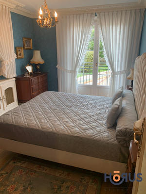 Viager - Maison traditionnelle - 160 m² - 5 pièces