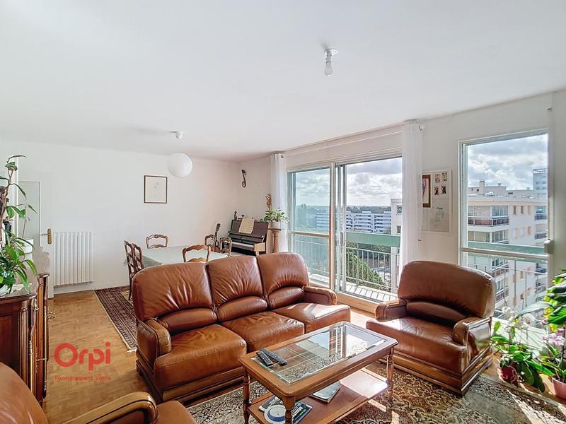Appartement - 99 m² - 5 pièces