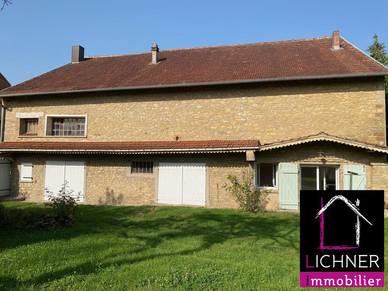 Maison - 101 m² - 5 pièces