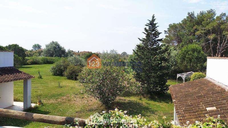 Maison - 320 m² - 10 pièces