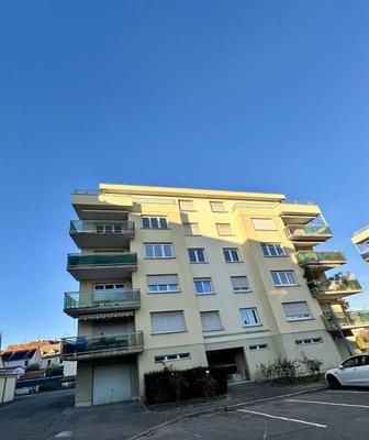 Appartement - 79 m² - 2 pièces