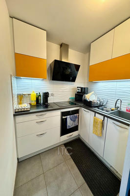 Appartement - 48 m² - 2 pièces