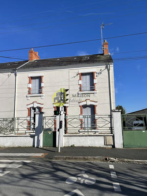 Maison - 86 m² - 5 pièces