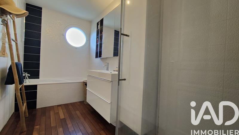 Maison - 84 m² - 4 pièces