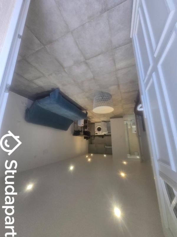 Chambre - 24 m² - 1 pièce