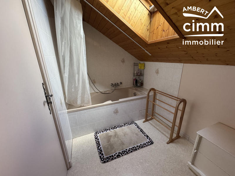 Maison - 146 m² - 7 pièces