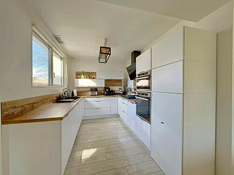 Maison - 135 m² - 4 pièces