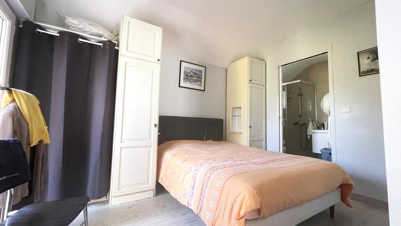 Maison - 101 m² - 6 pièces