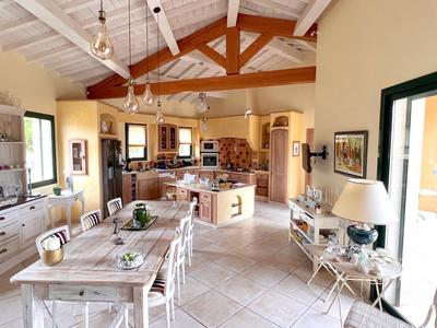 Maison - 154 m² - 5 pièces