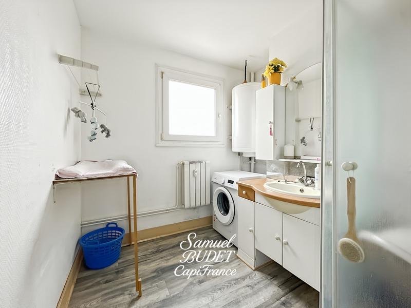 Appartement - 75 m² - 4 pièces