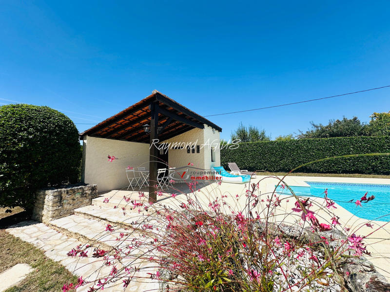 Maison - 159 m² - 7 pièces