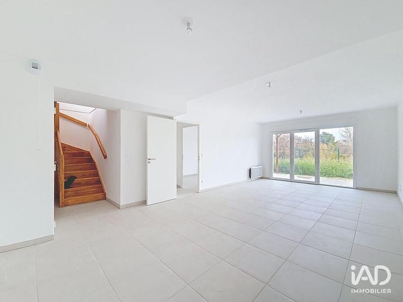 Maison - 96 m² - 4 pièces