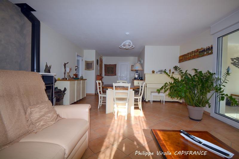 Maison - 145 m² - 6 pièces