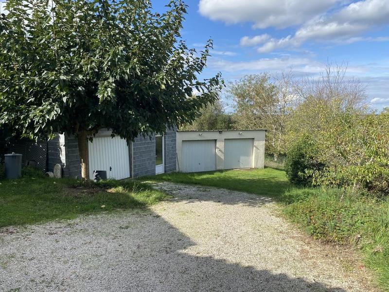 Maison - 198 m² - 8 pièces