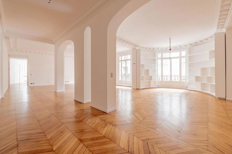 Appartement - 280 m² - 8 pièces