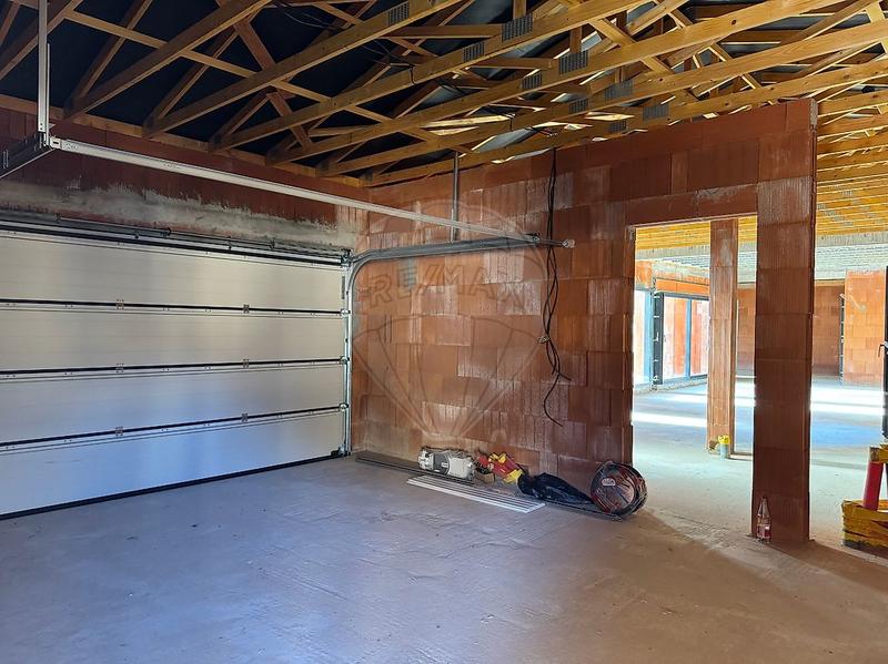 Maison - 160 m² - 5 pièces