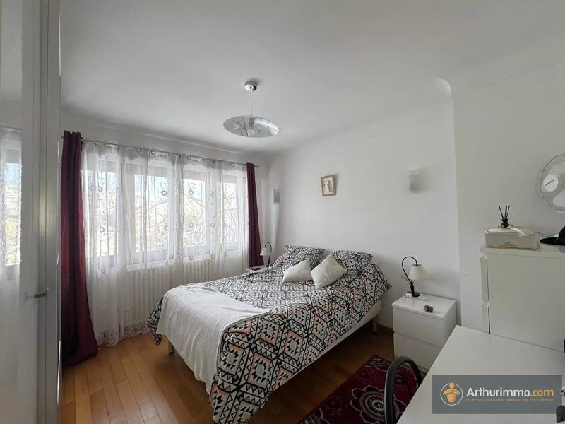 Maison - 190 m² - 7 pièces