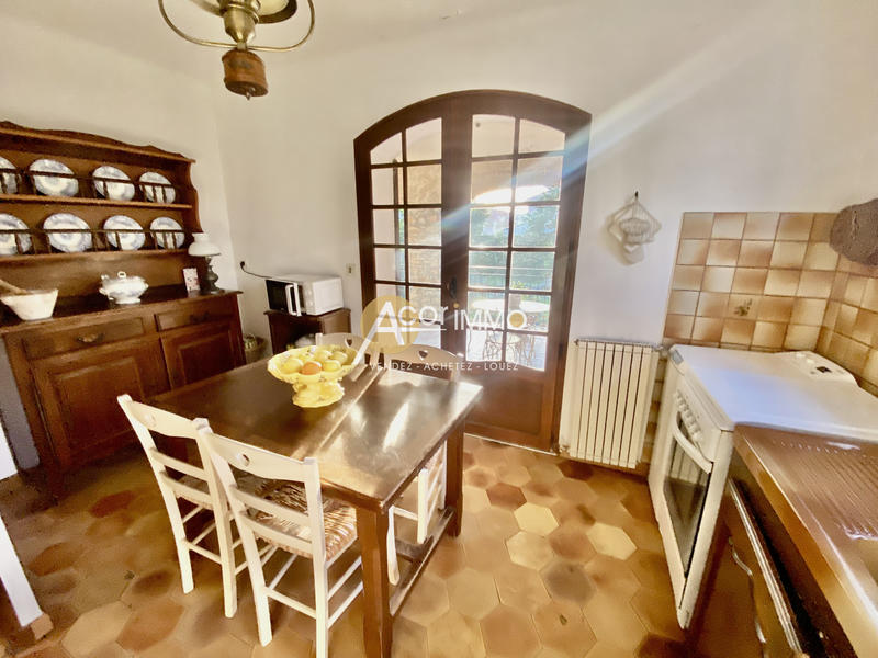 Maison - 200 m² - 6 pièces