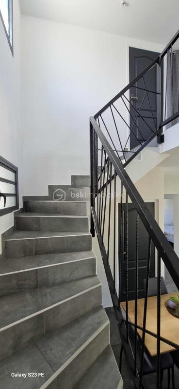 Maison - 113 m² - 4 pièces