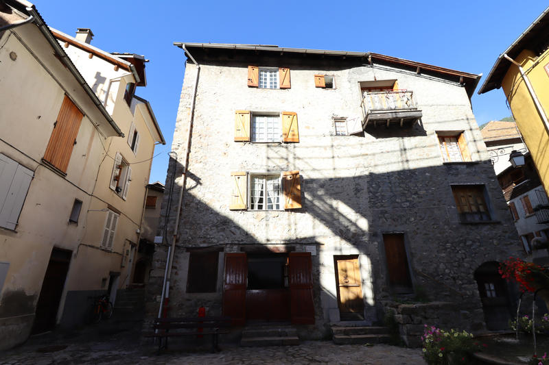 Maison de village - 134 m² - 11 pièces