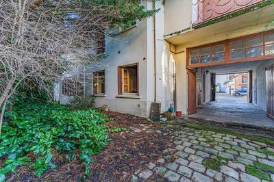 Maison - 180 m² - 10 pièces