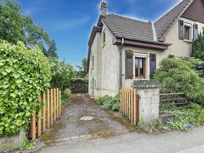 Maison - 105 m² - 5 pièces