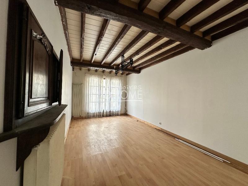 Maison - 178 m² - 9 pièces