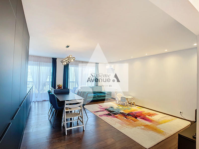 Appartement - 75 m² - 3 pièces