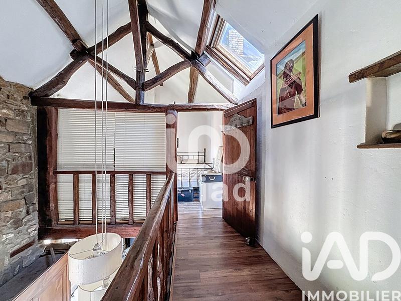 Maison - 99 m² - 5 pièces