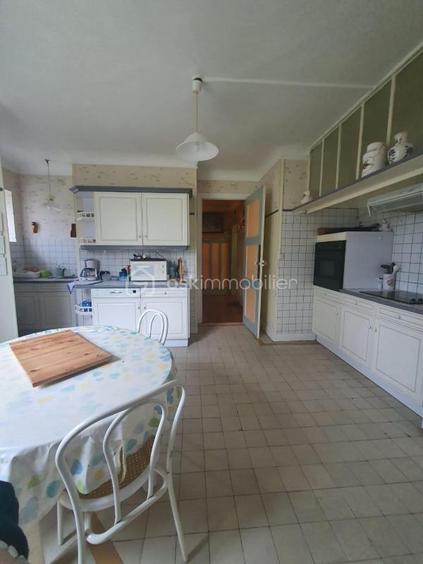 Manoir - 245 m² - 8 pièces