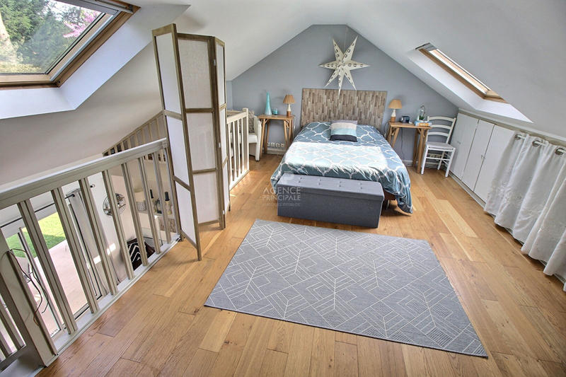 Maison - 140 m² - 7 pièces