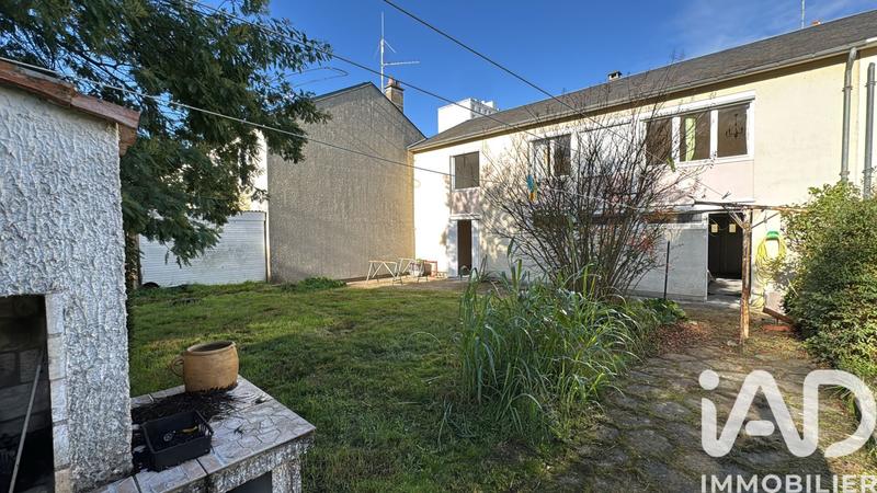 Maison - 86 m² - 5 pièces