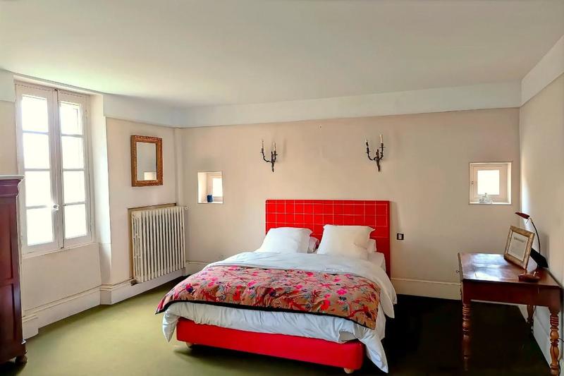 Château - 830 m² - 23 pièces