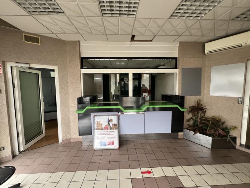 Local commercial - 83 m²