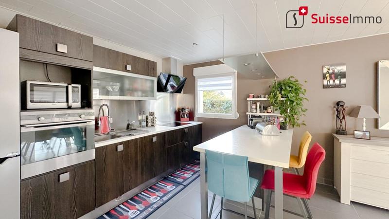 Duplex - 93 m² - 5 pièces