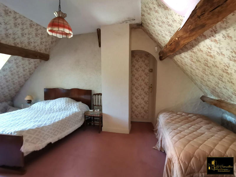 Maison ancienne - 201 m² - 6 pièces